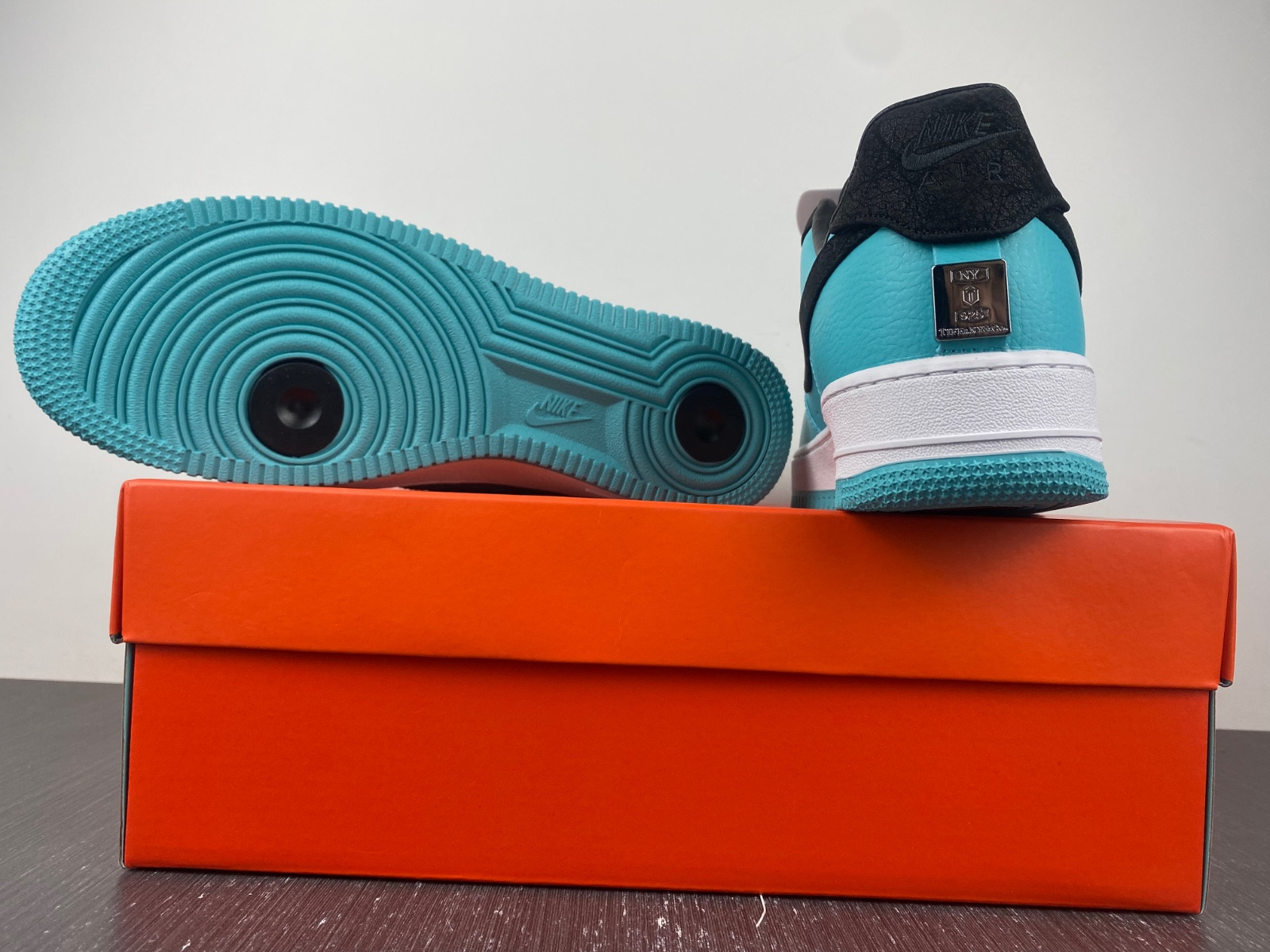 nike air force 1 low sp T*f*ny  dz1382-002