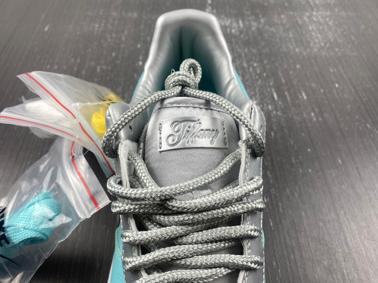 T*f*ny & co. x nike air force 1 low dz1382-003