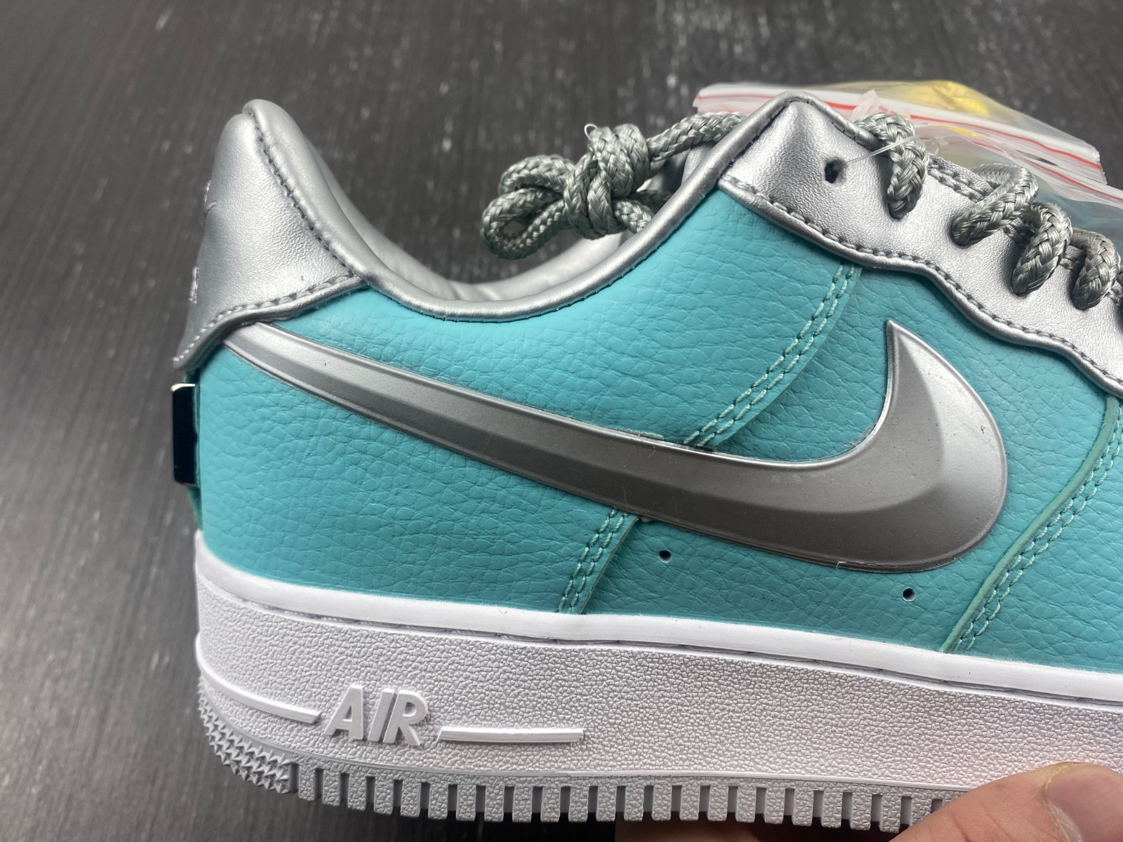 T*f*ny & co. x nike air force 1 low dz1382-003