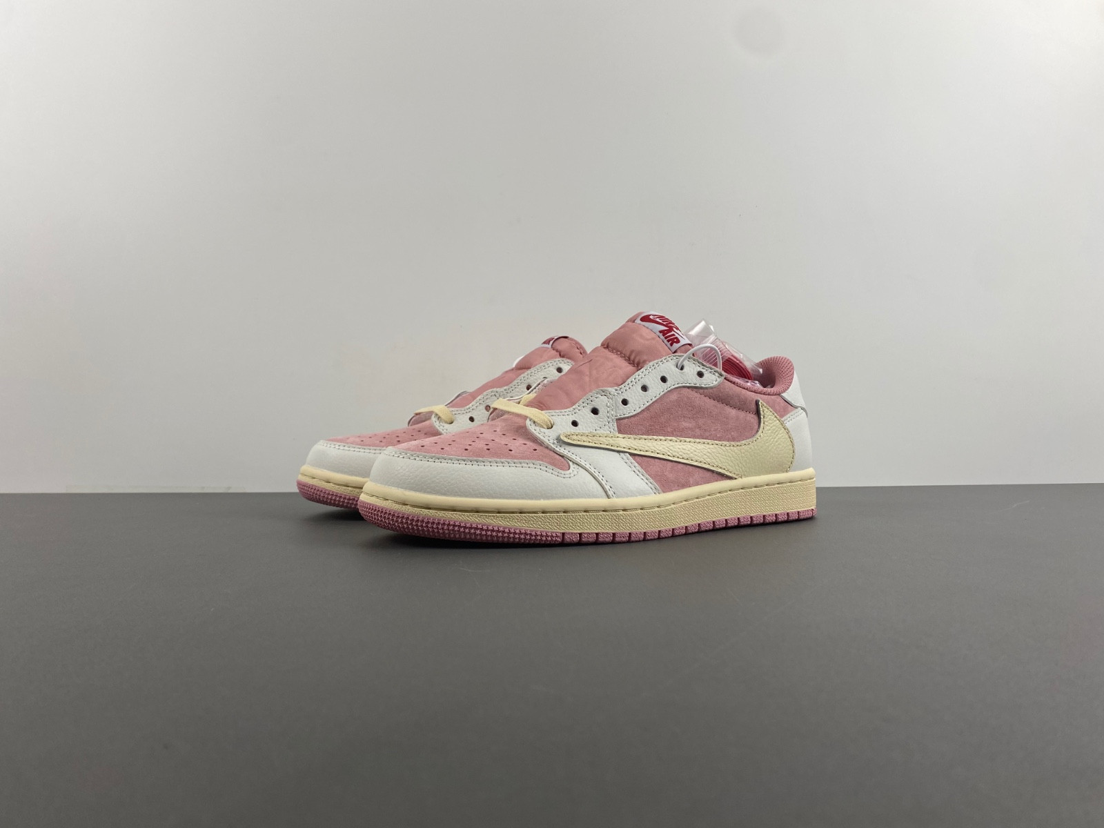 Air Jordan 1 Low Travis Scott DM7866-600