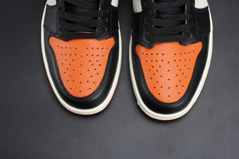 AIR JORDAN 1 RETRO HIGH OG “SHATTERED BACKBOARD”555088-005