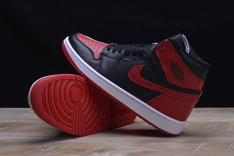 Air Jordan 1 Retro OG High Homage To Home 861428-061