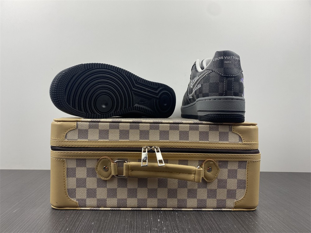 AIR FORCE 1 6A8PYL-100