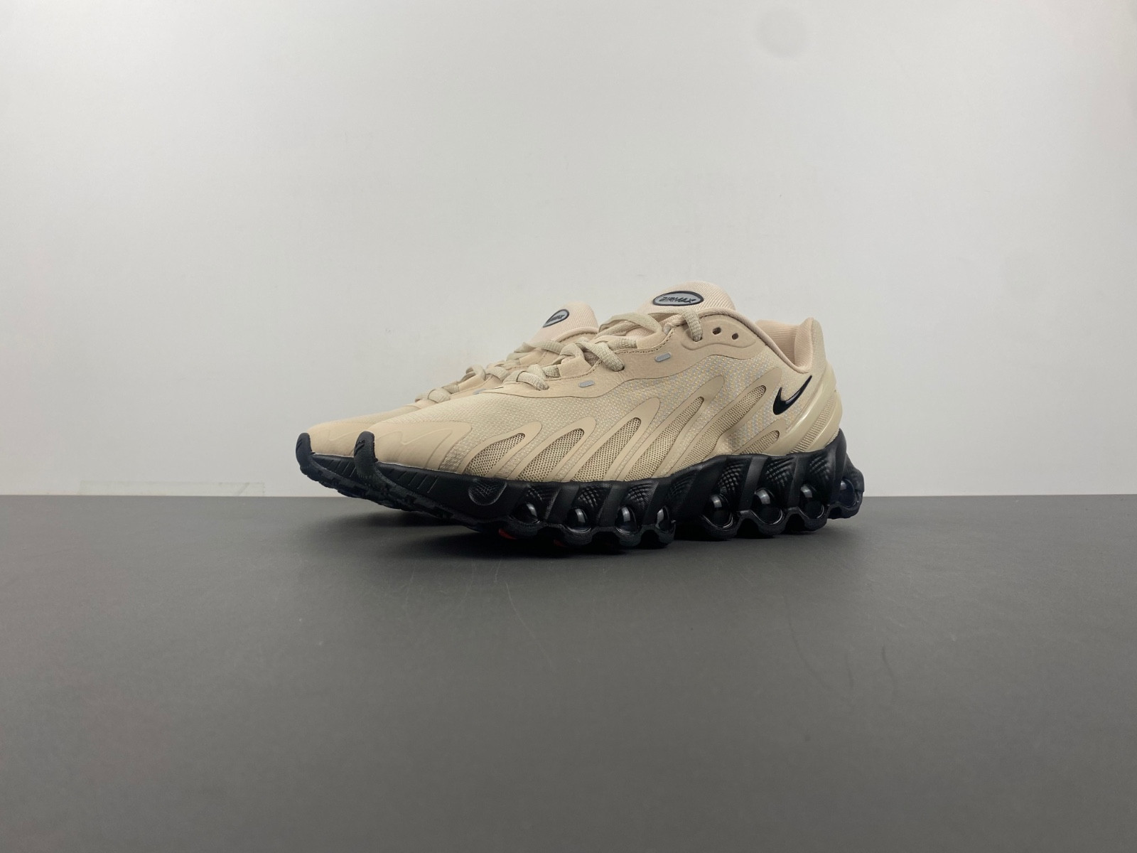 Nike Air Max Dn8 FQ7860-033