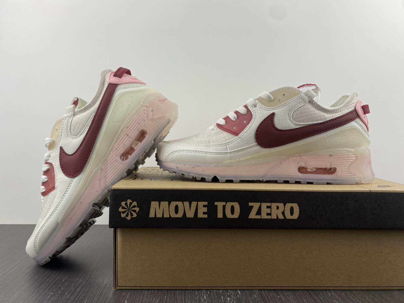 OFF White x Air max 90