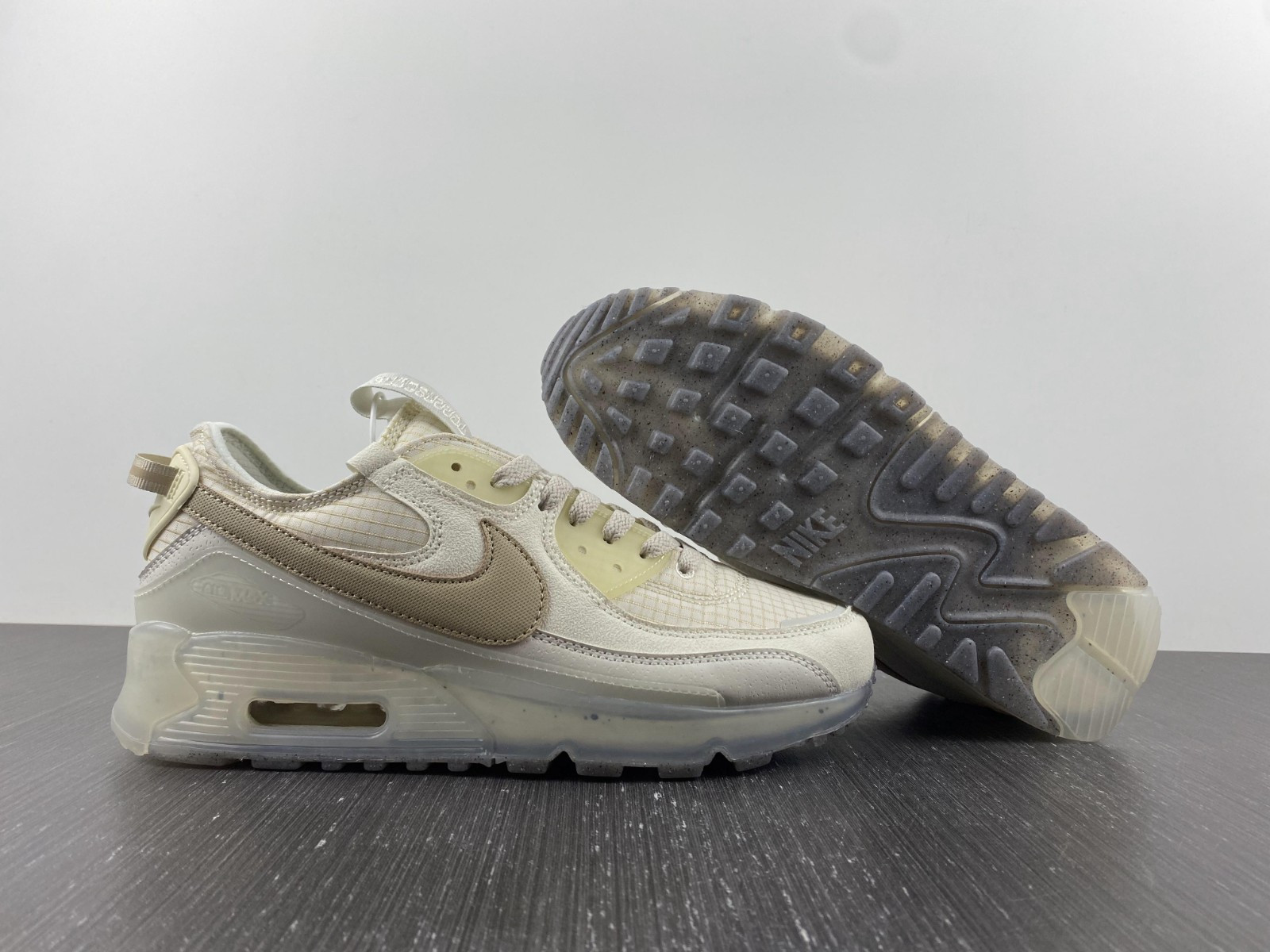 OFF White x Air max 90