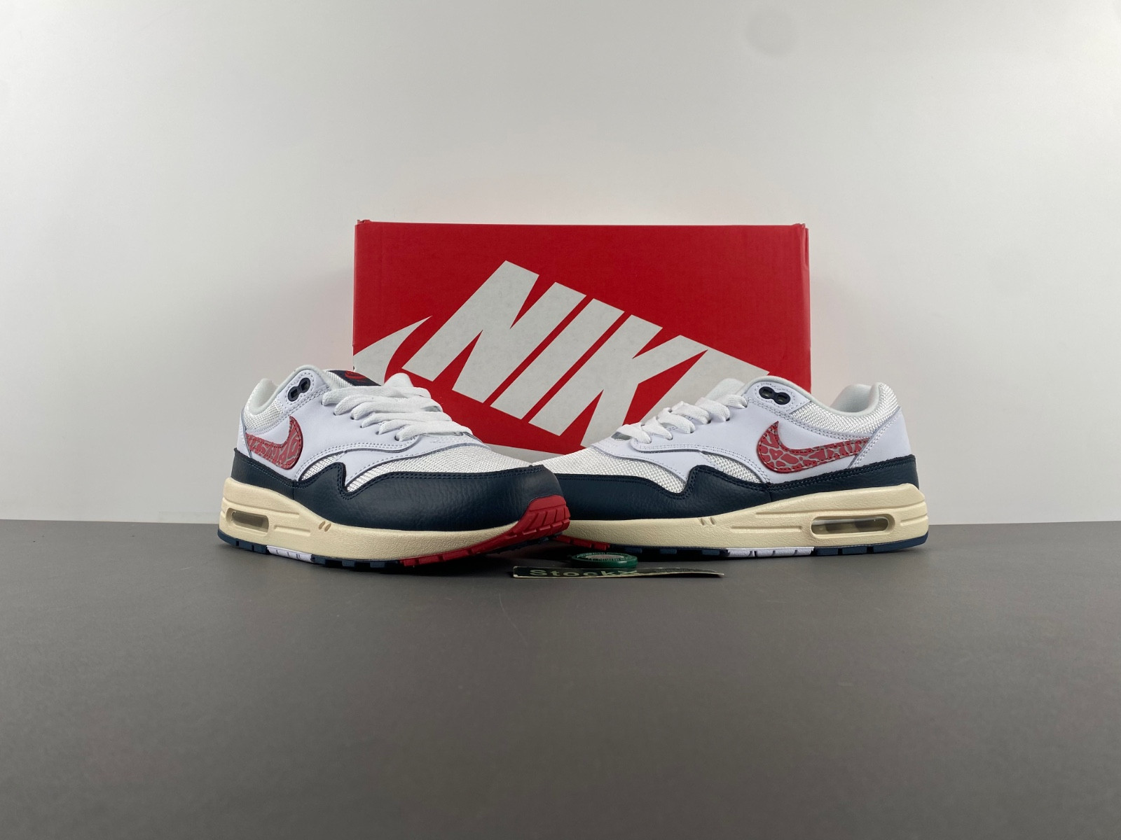 Nike Air Max 1 DH1348-146