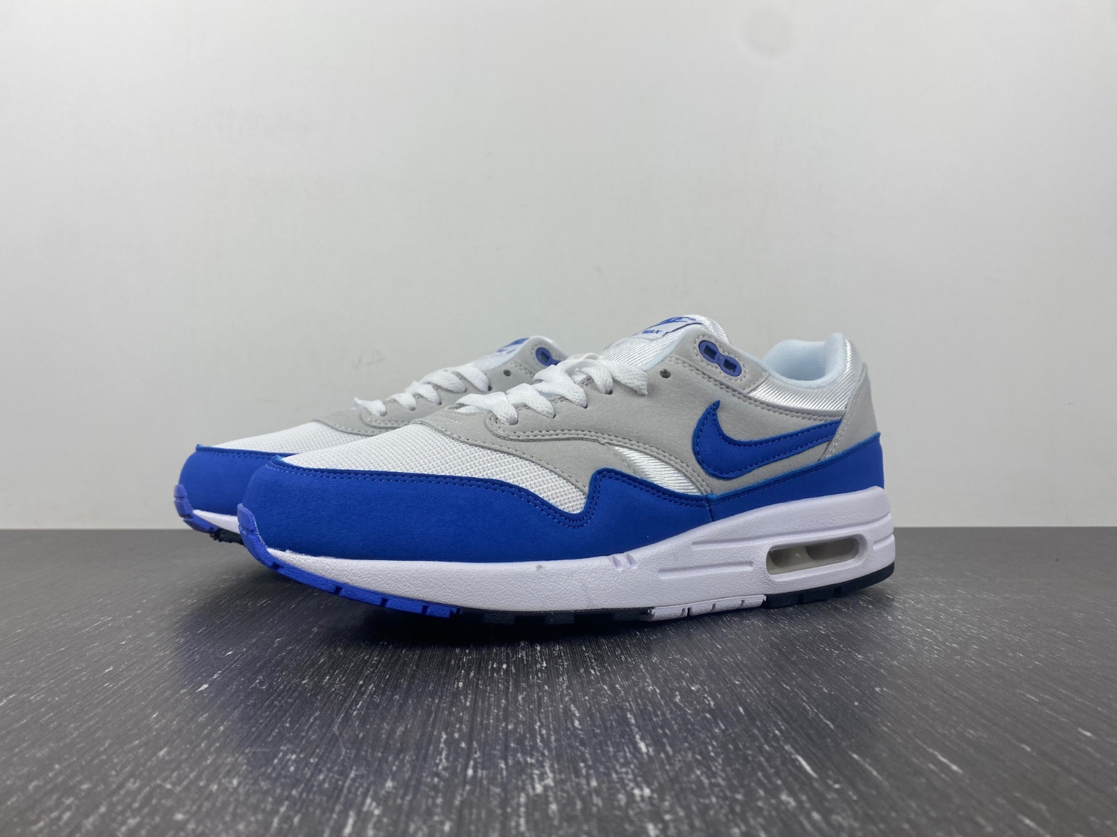 Nike Air Max 1 OG “Anniversary” 908375-101