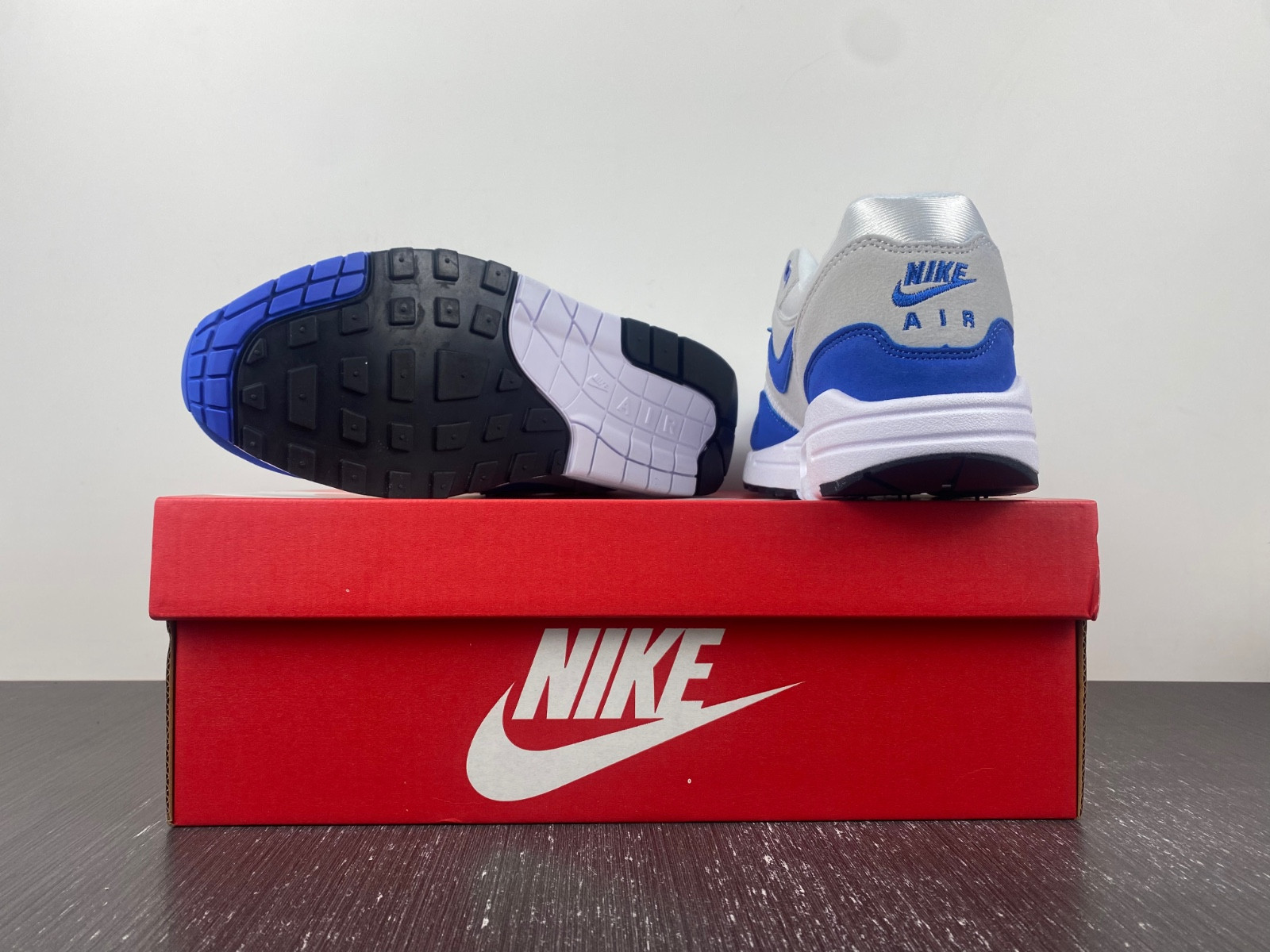 Nike Air Max 1 OG “Anniversary” 908375-101
