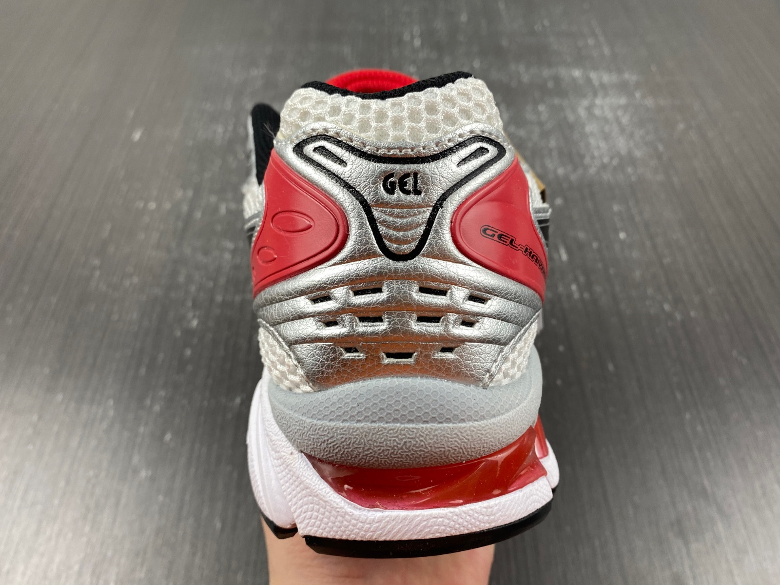 As*ic*s gel-kayano 14 1201a019-103