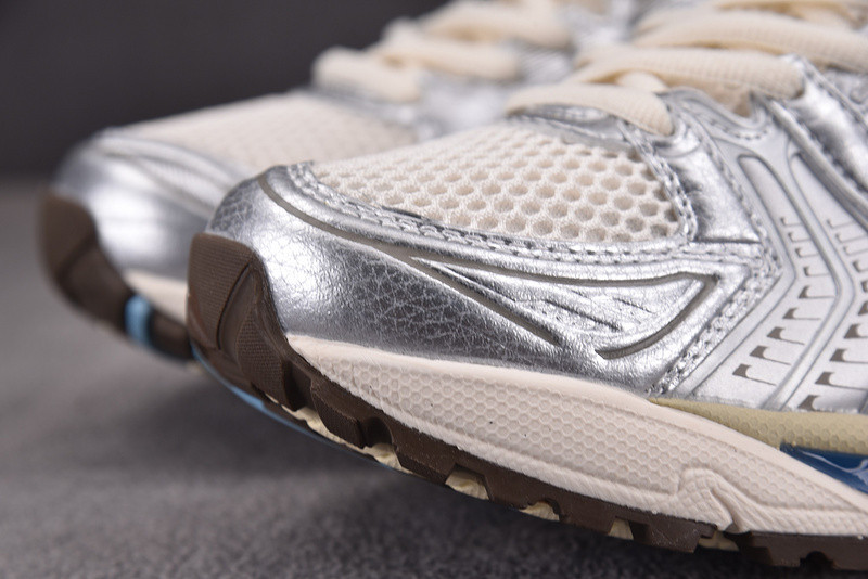 As*ic*s sneaker