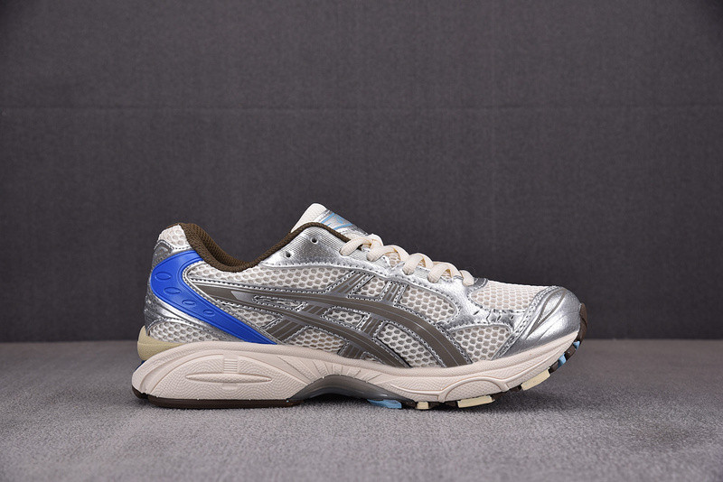 As*ic*s sneaker