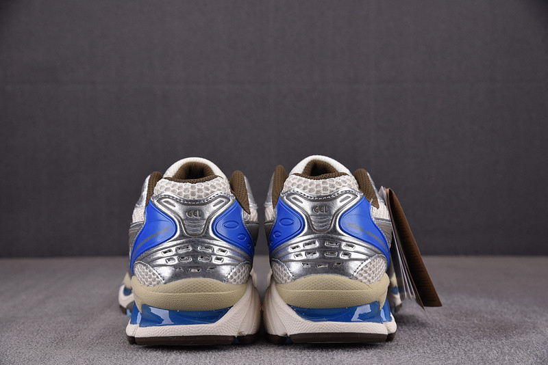 As*ic*s sneaker