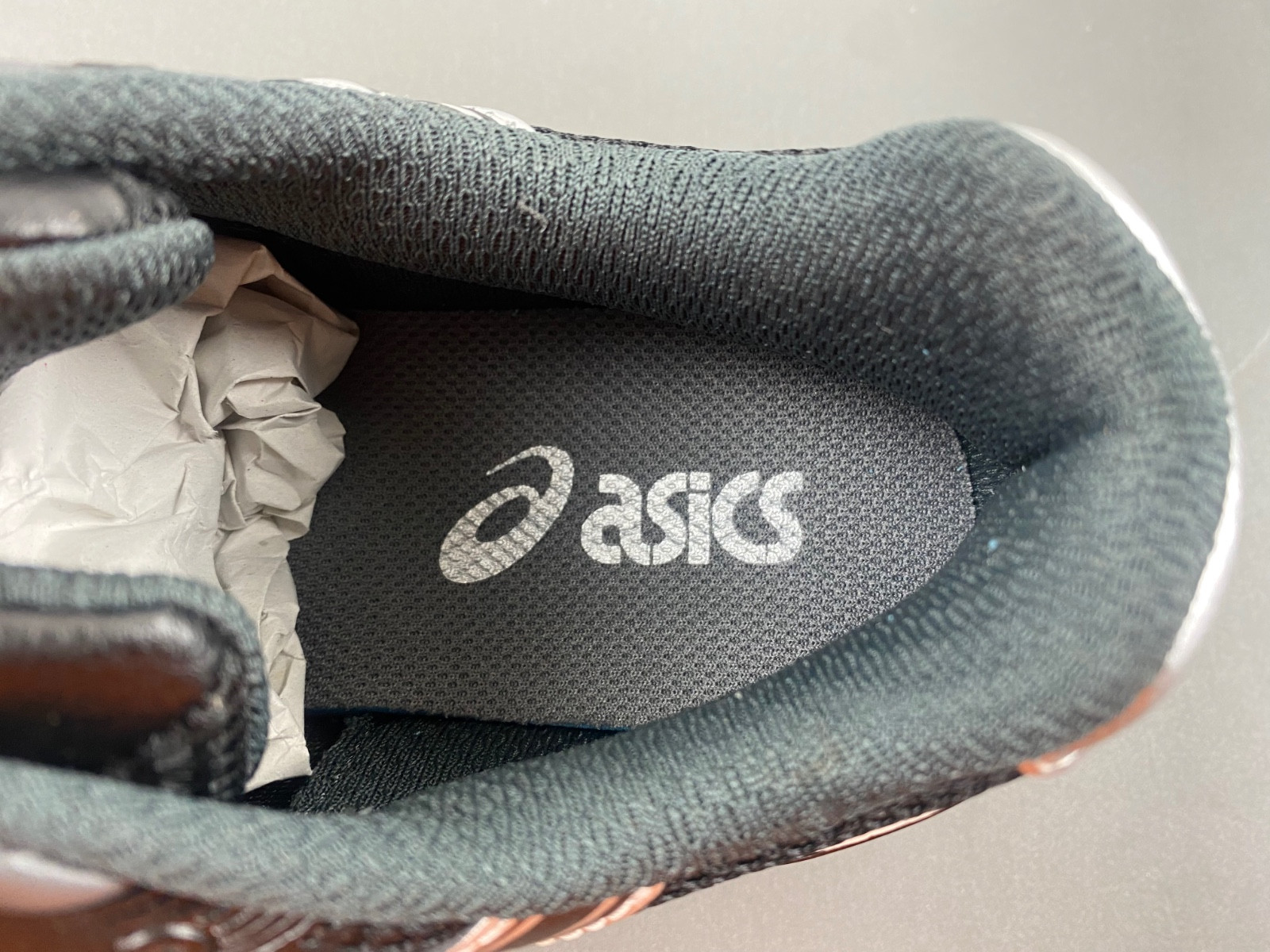 As*ic*s sneaker