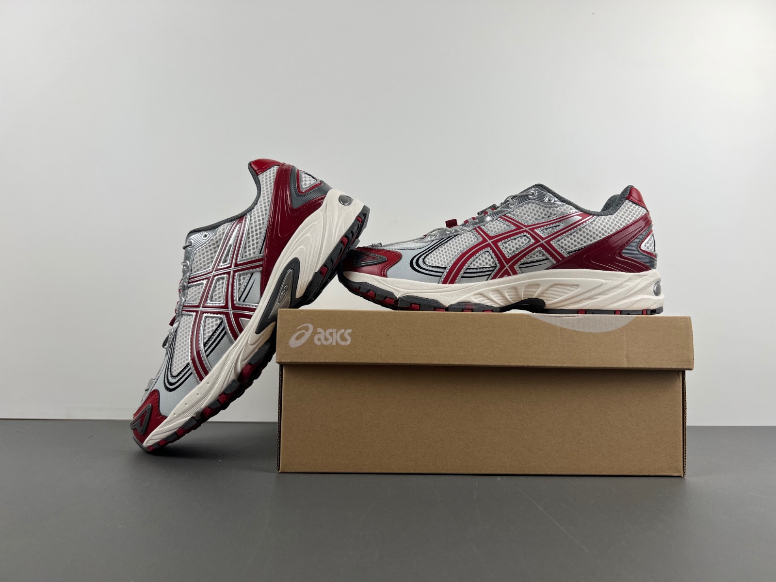 As*ic*s sneaker