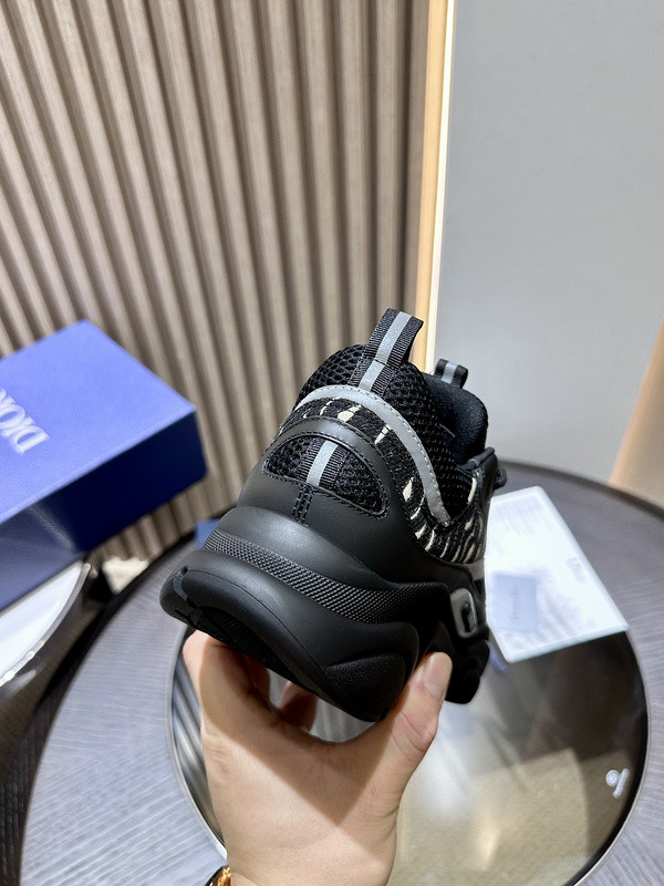 DR B22 Sneaker