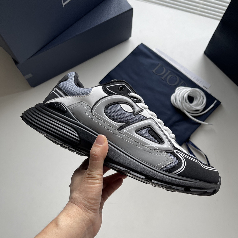 DR B30 Sneaker