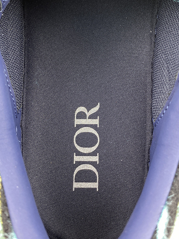 DR B33 Sneaker