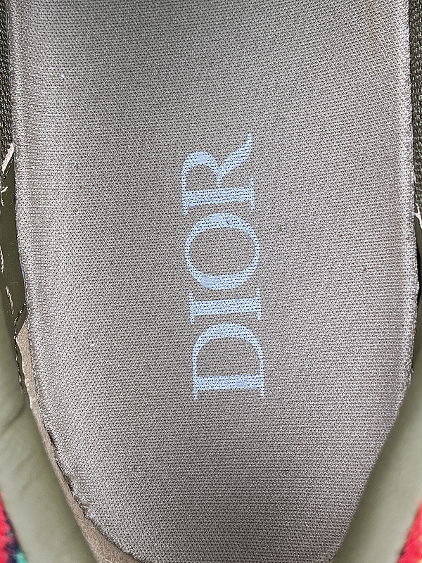 DR B33 Sneaker