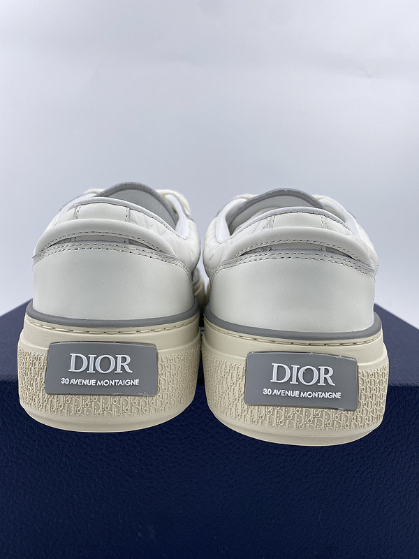 DR B33 Sneaker