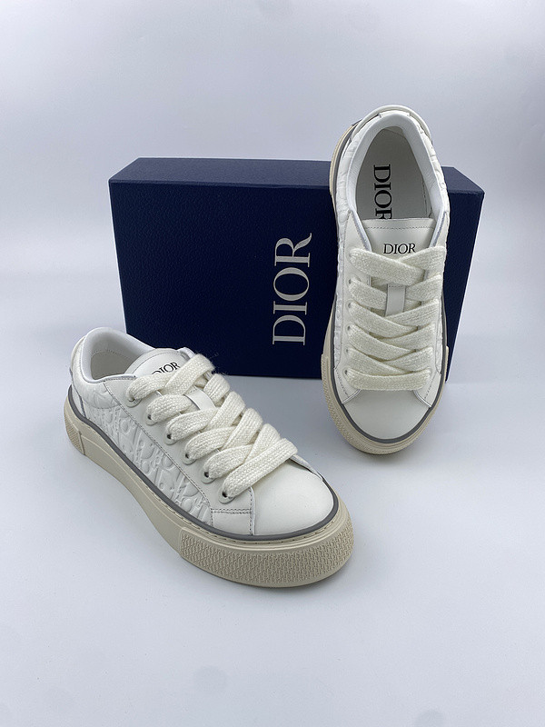 DR B33 Sneaker