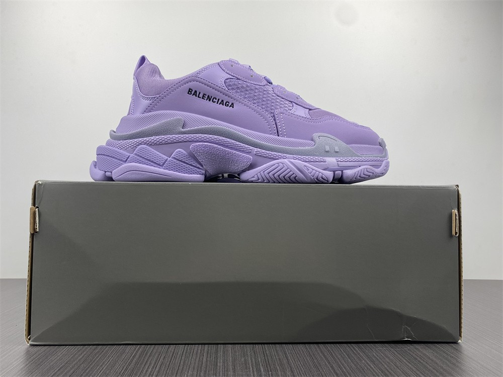 BLCG Triple S 524039-W2FW1-5410