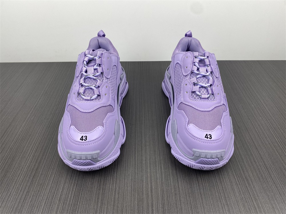 BLCG Triple S 524039-W2FW1-5410