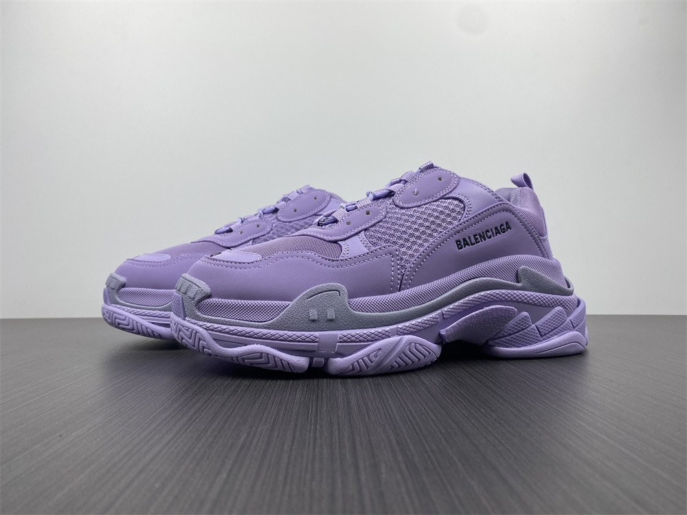 BLCG Triple S 524039-W2FW1-5410