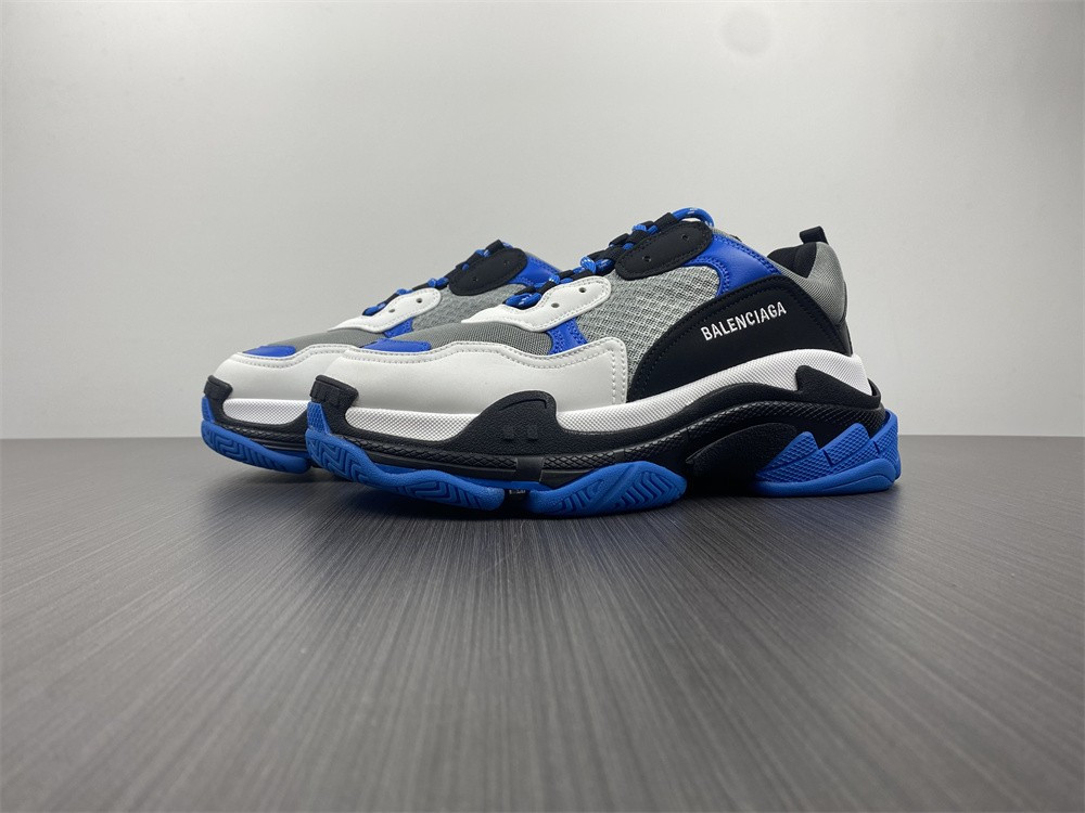 BLCG Triple S 536737-W2CA1-4124