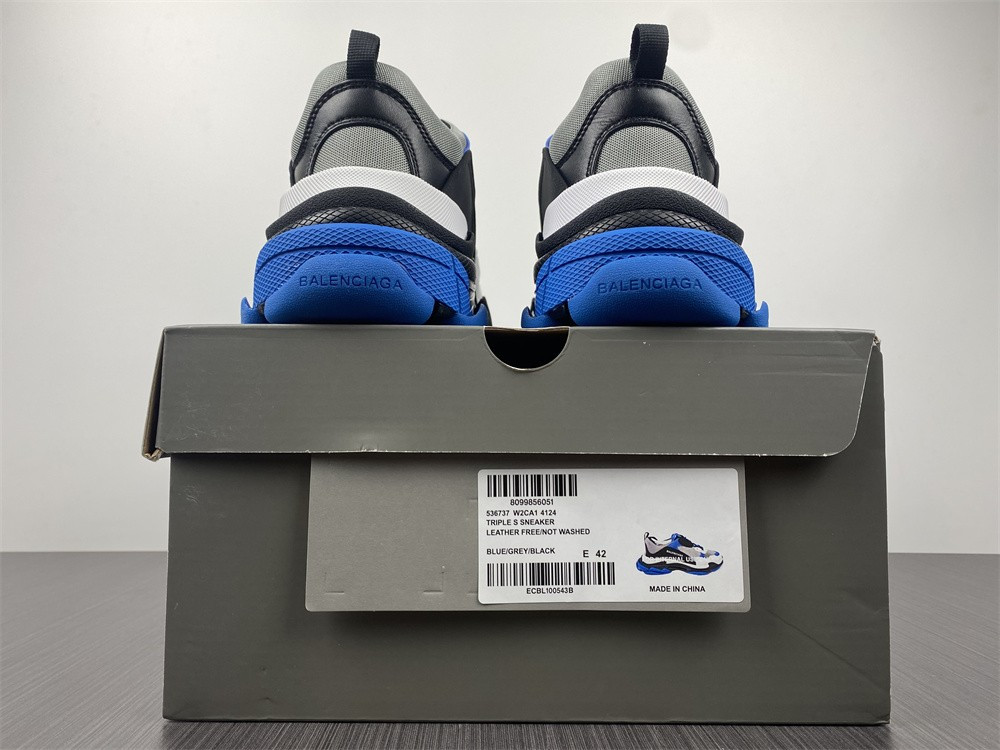 BLCG Triple S 536737-W2CA1-4124