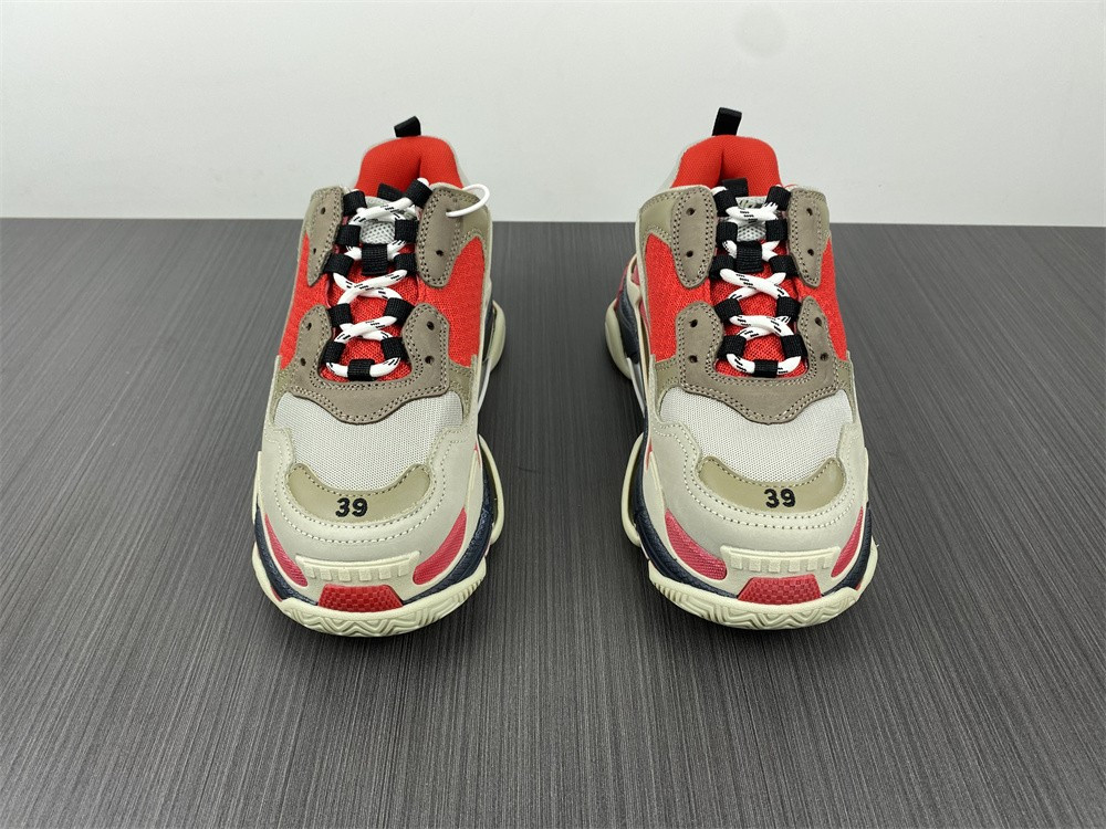 BLCG Triple S 524039-w06f1-9000