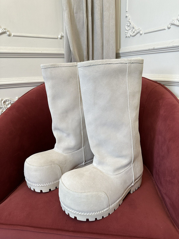 Ba*len*cia*ga boots