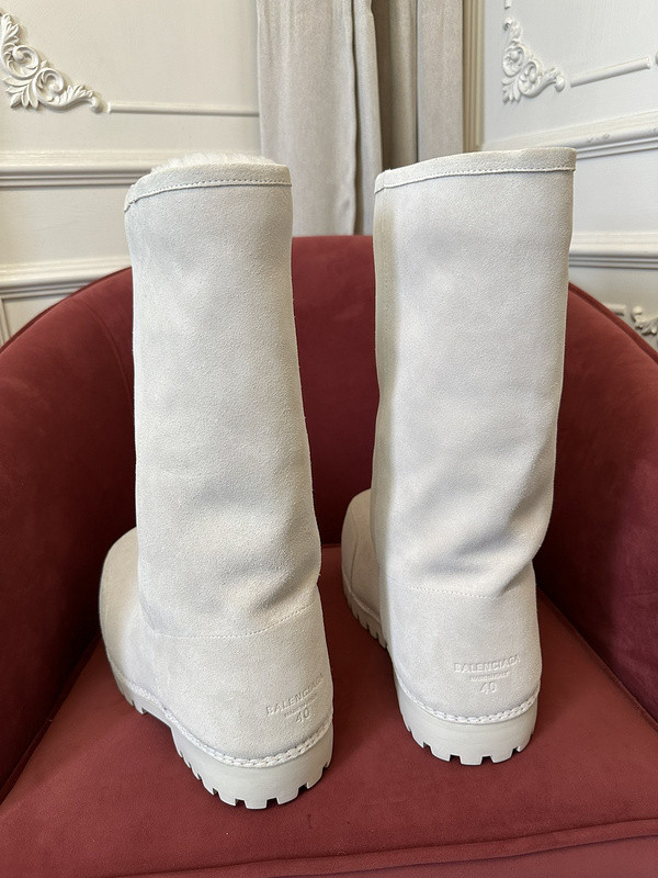 Ba*len*cia*ga boots