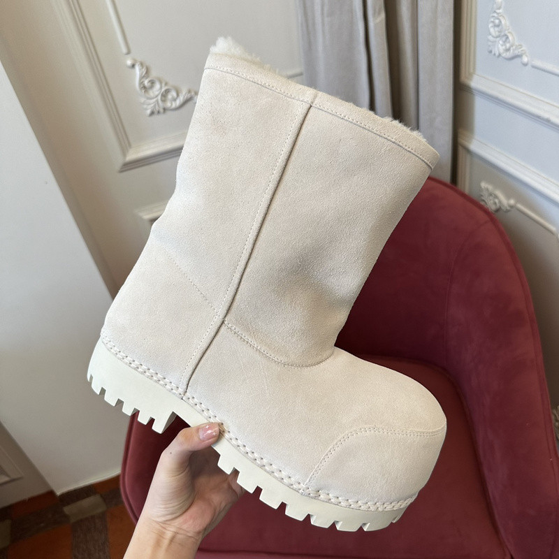 Ba*len*cia*ga boots