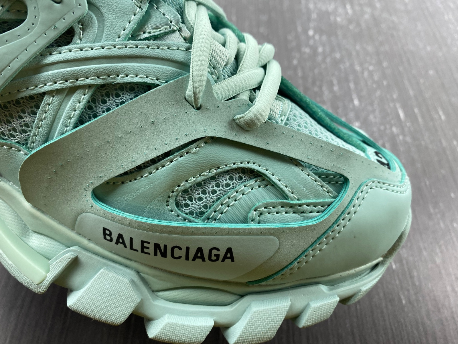 Ba*len*cia*ga track  542023 w2la2 4010