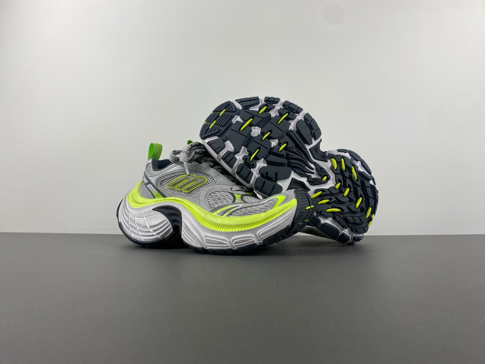 Ba*len*cia*ga sneaker 815853 w2mv2 1937