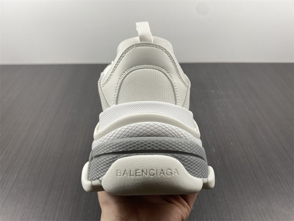 Ba*len*cia*ga triple s 836737 w2fs4 1209