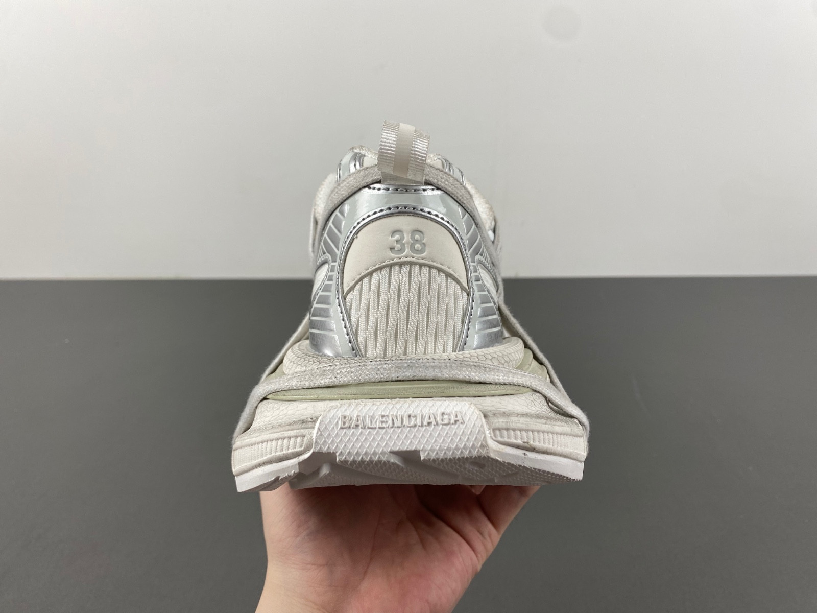 Ba*len*cia*ga phantom sneaker 34731 78698 w3xl2