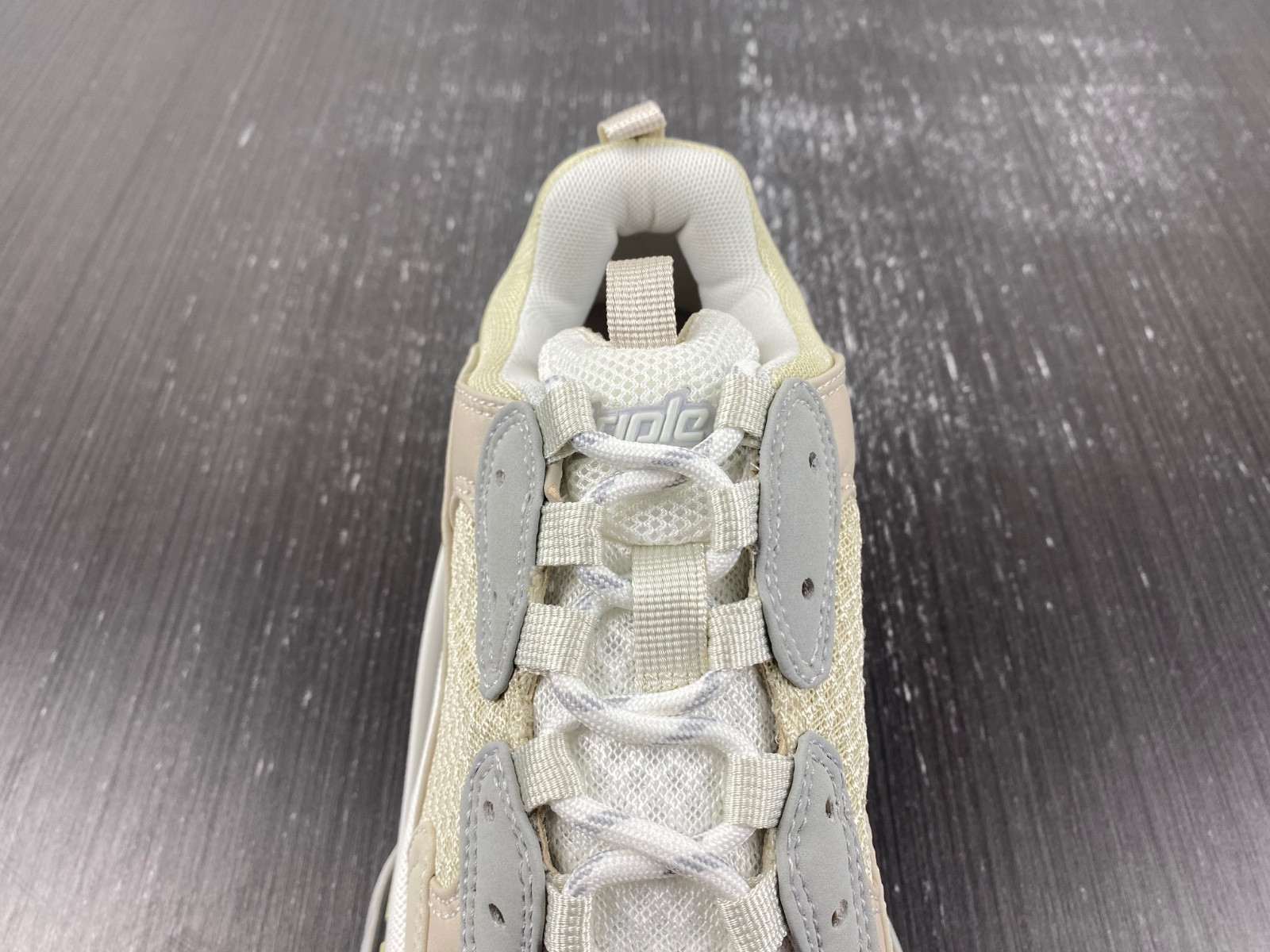 Ba*len*cia*ga triple s 524039 w2fw4 9790