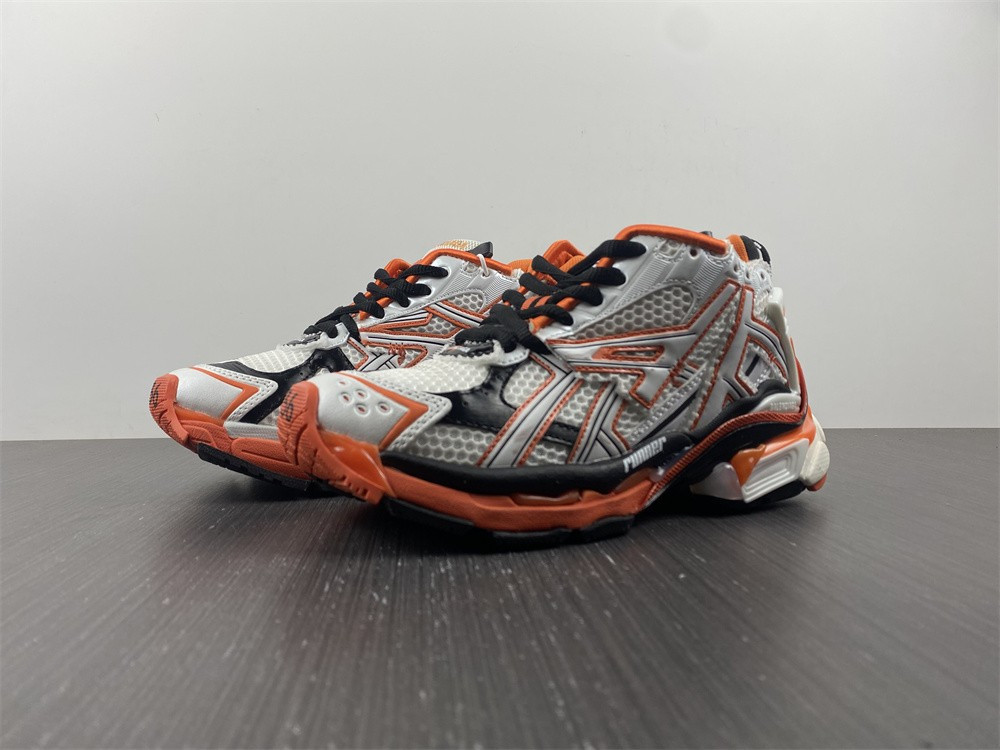 Ba*len*cia*ga runner  677402 w3rb7 9051