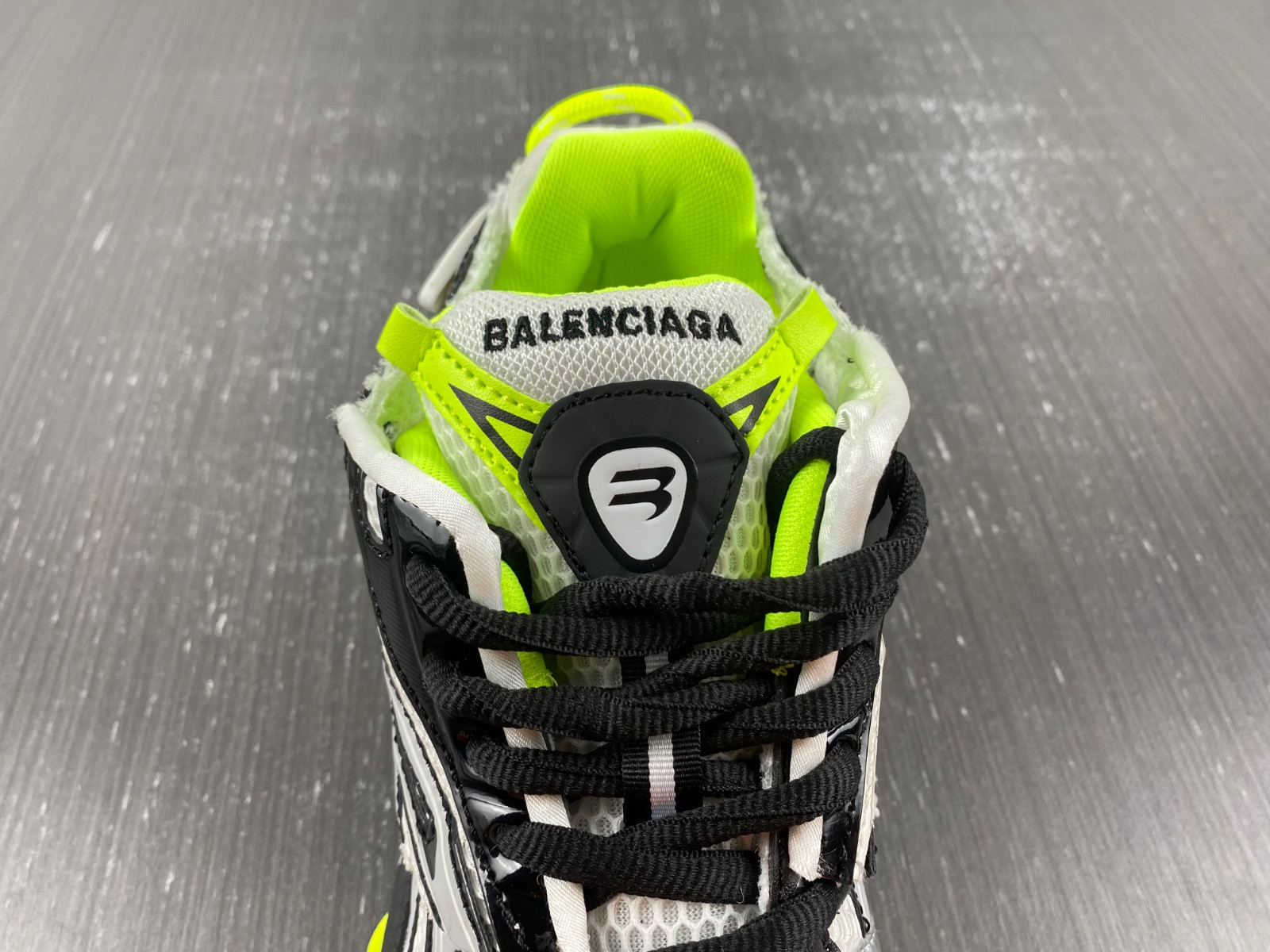Ba*len*cia*ga runner 677403 w3rbp 1093