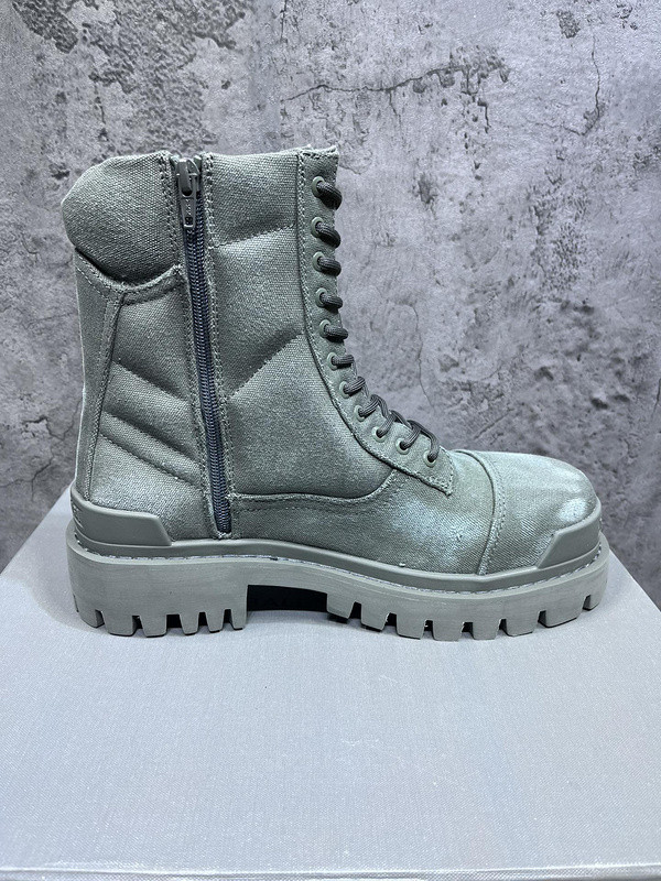 Ba*len*cia*ga boots