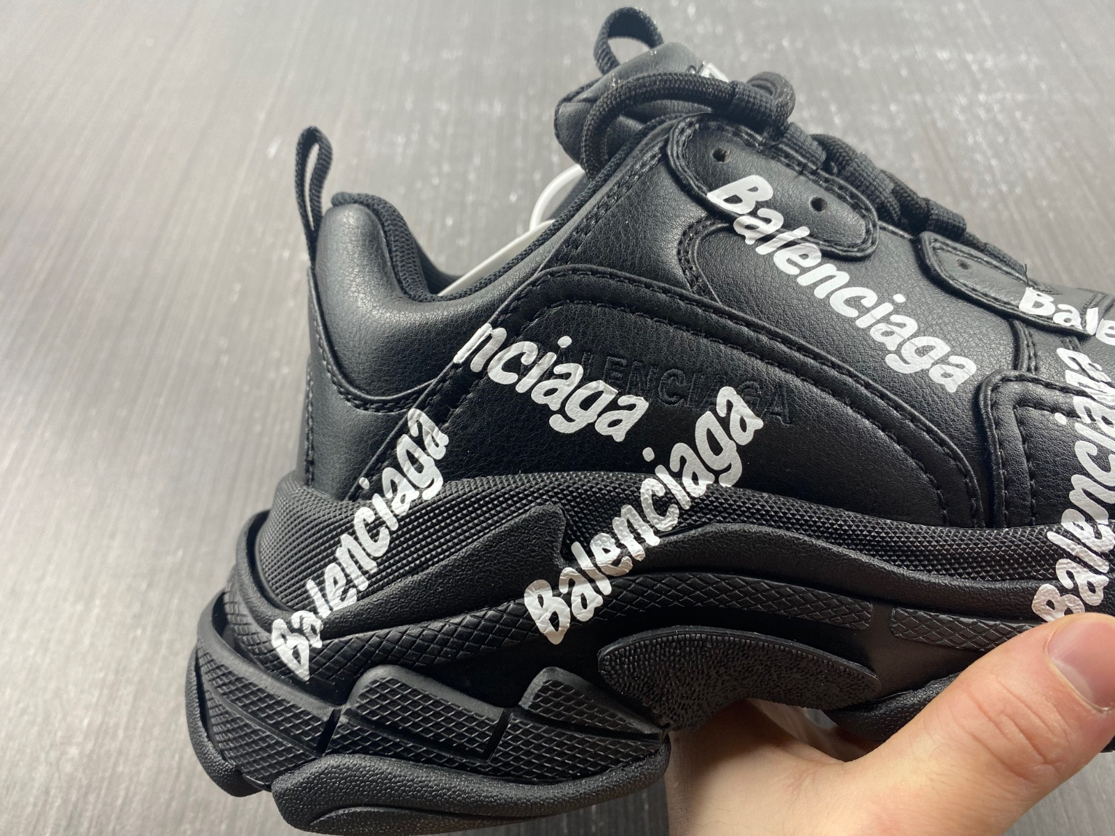 Ba*len*cia*ga triple s 524039 w2fn3 9025