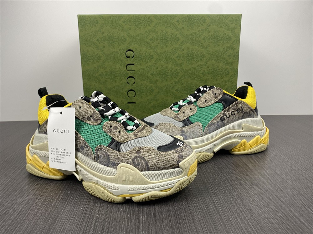 Ba*len*cia*ga triple s x gc