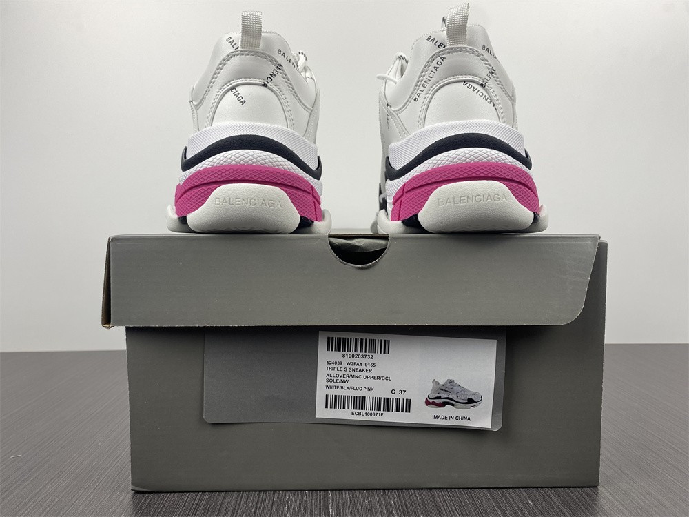 Ba*len*cia*ga triple s black sneaker 524039 w2fa4 9155