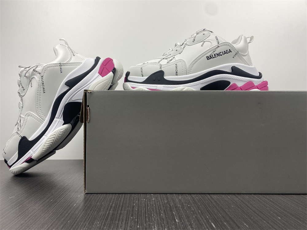 Ba*len*cia*ga triple s black sneaker 524039 w2fa4 9155