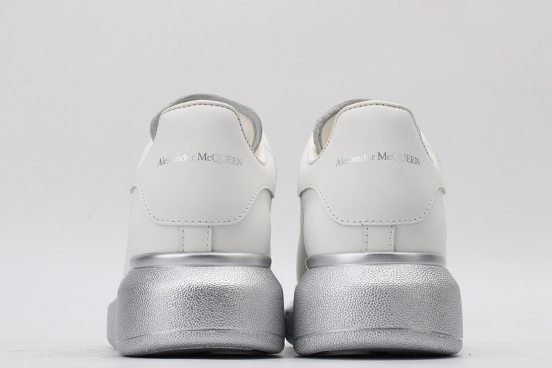 MQ Sneakers