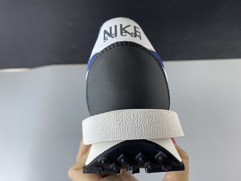 Sacai x Nike LVD Waffle Daybreak BV0073-401
