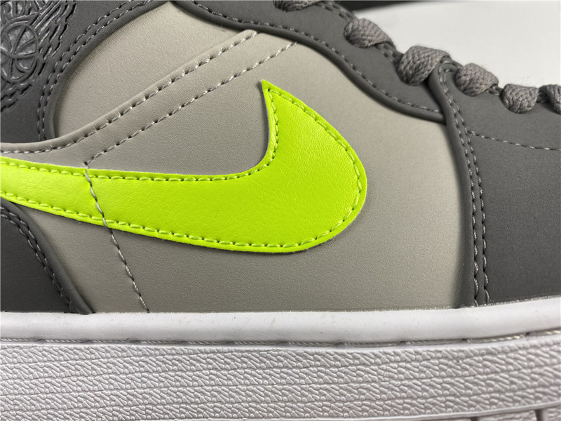 Air Jordan 1 Mid Gunsmoke Volt 554724-072