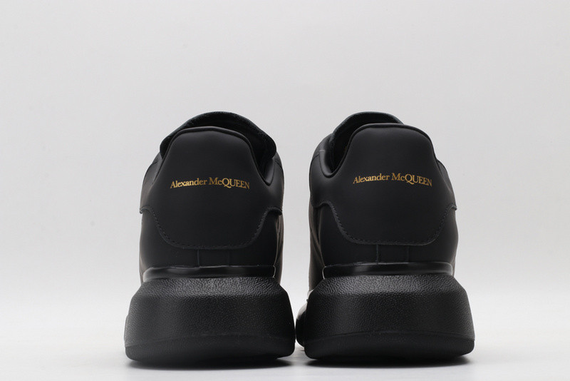 MQ Sneakers